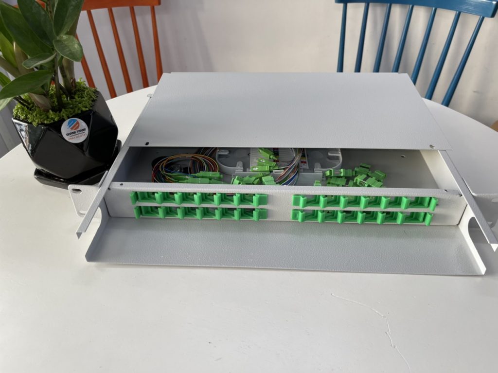 Hộp phối quang ODF 24Fo SC/APC cố định