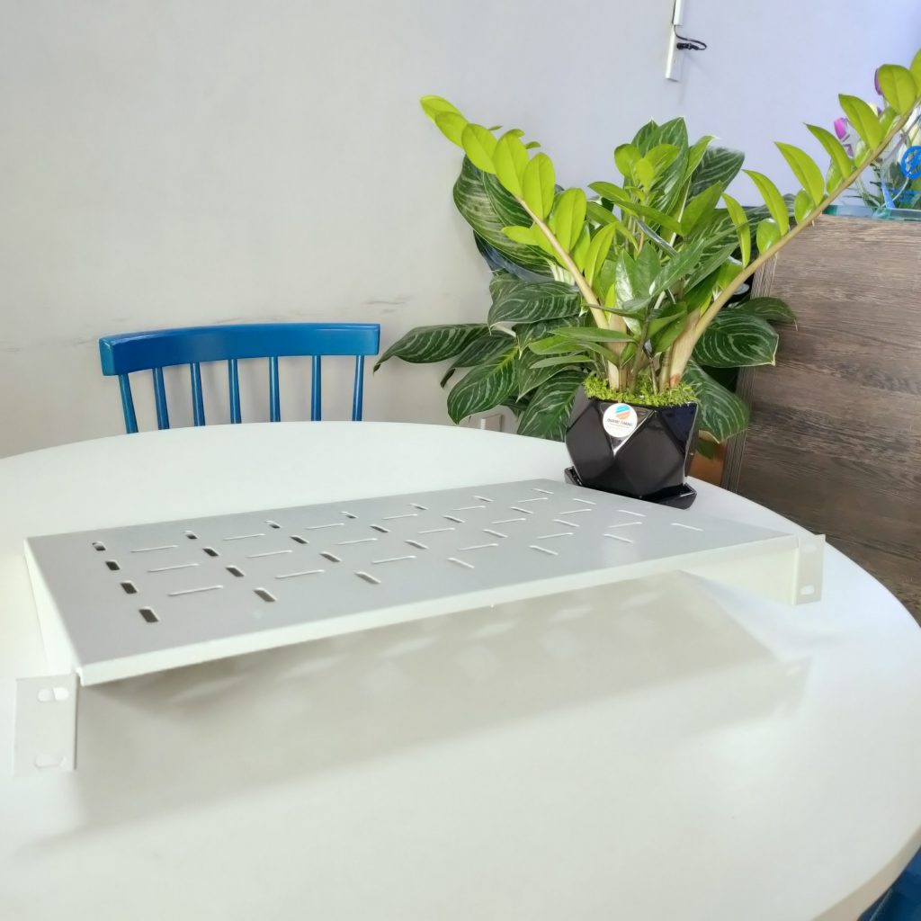Khay tủ D400 màu trắng