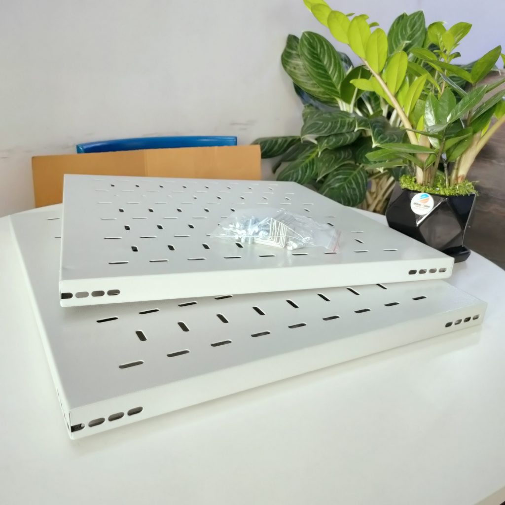 Khay cố định tủ Rack D600