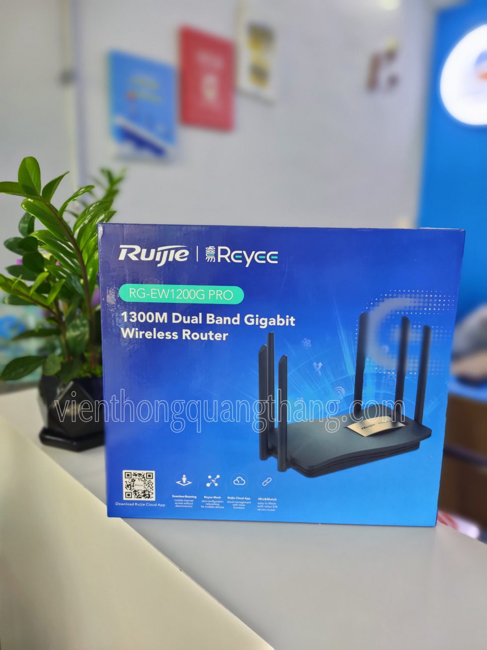 Thiết Bị Phát Sóng WiFi Ruijie RG-EW1200G Pro